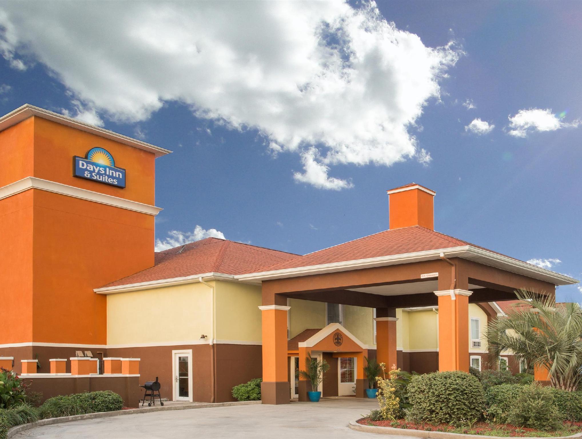 Days Inn & Suites By Wyndham Thibodaux Exterior photo